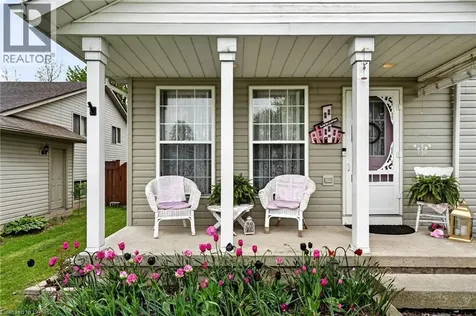 11 Rochelle Crescent Ridgeway ON L0S 1N0