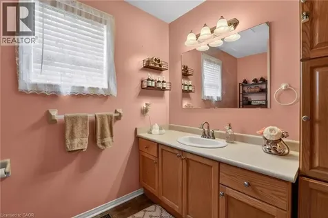 11 Rochelle Crescent Ridgeway ON L0S 1N0