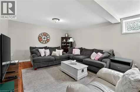 11 Rochelle Crescent Ridgeway ON L0S 1N0