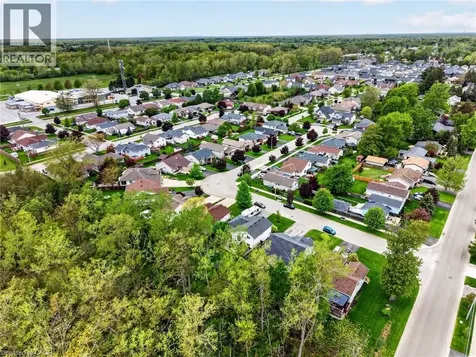 11 Rochelle Crescent Ridgeway ON L0S 1N0