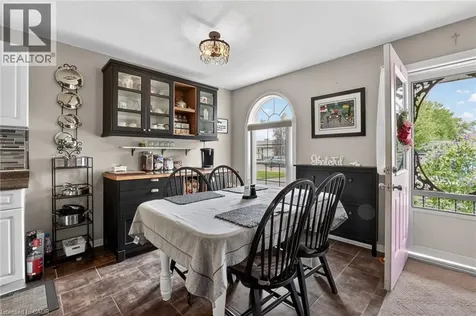11 Rochelle Crescent Ridgeway ON L0S 1N0