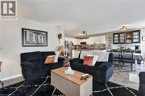 11 Rochelle Crescent Ridgeway ON L0S 1N0