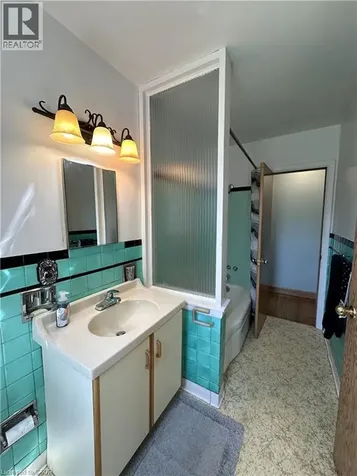 10 Charlton Crescent Simcoe ON N3Y 1A7
