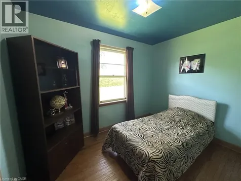 10 Charlton Crescent Simcoe ON N3Y 1A7