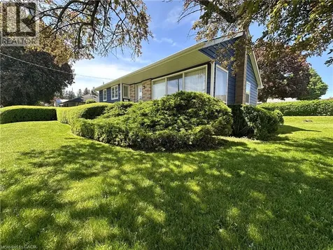 10 Charlton Crescent Simcoe ON N3Y 1A7