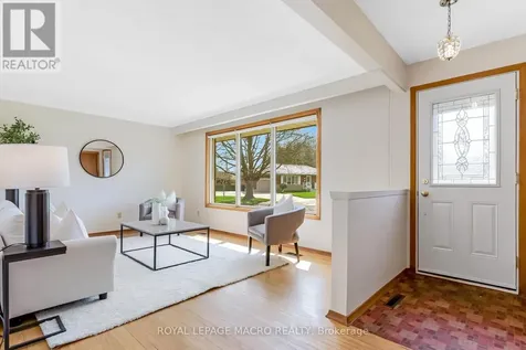 10 Westoby Place Guelph (st. George's) ON N1E 2B3
