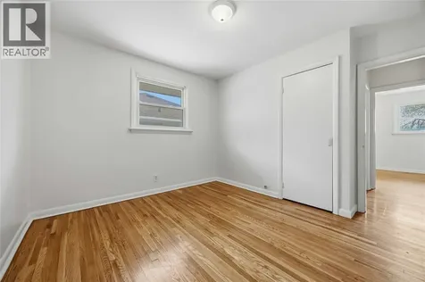 5 Aberdeen Avenue Sarnia ON N7S 2N5