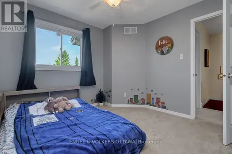 88 Kincardine Drive Ottawa ON K2V 1B2