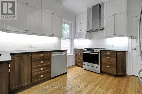 138 Concord Street South Ottawa ON K1S 0Z4
