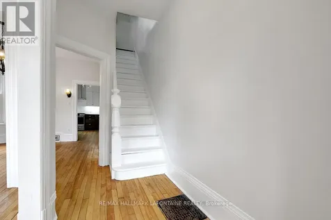 138 Concord Street South Ottawa ON K1S 0Z4