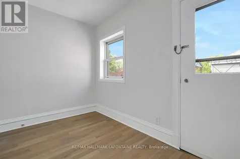 138 Concord Street South Ottawa ON K1S 0Z4