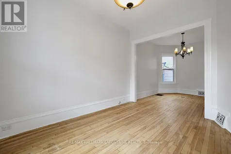 138 Concord Street South Ottawa ON K1S 0Z4