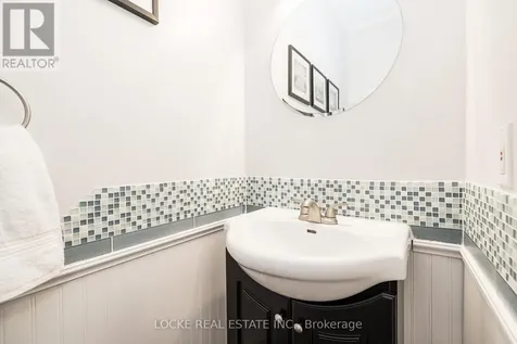 1488 Gaultois Avenue Ottawa ON K1C 3G9