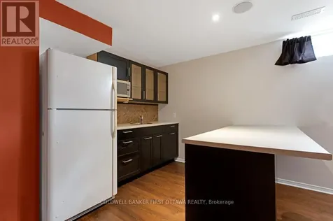 5525 Pettapiece Crescent Ottawa ON K4M 1C6