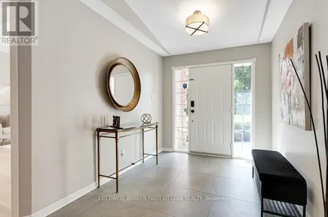 5525 Pettapiece Crescent Ottawa ON K4M 1C6