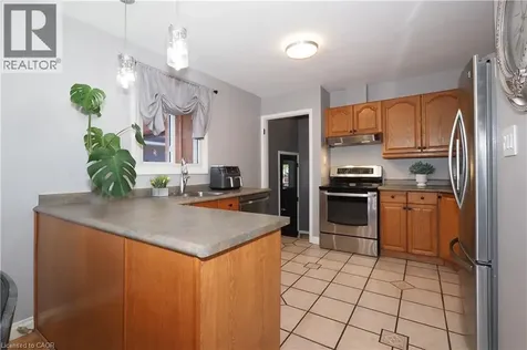 50 Highman Avenue Cambridge ON N1R 3L7