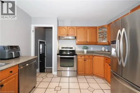 50 Highman Avenue Cambridge ON N1R 3L7