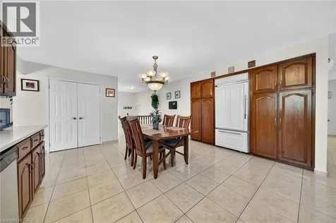 10 Skye Court Hamilton ON L8G 4R6