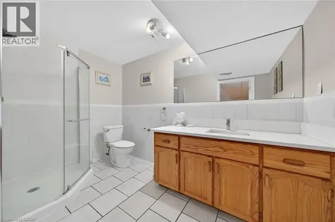 10 Skye Court Hamilton ON L8G 4R6