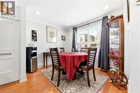23 Britannia Avenue Hamilton ON L8H 1W3