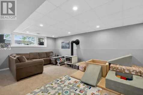 536 Evergreen Court Kincardine ON N2Z 1V3