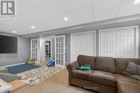 536 Evergreen Court Kincardine ON N2Z 1V3