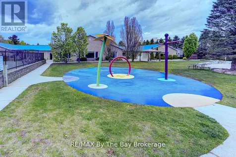 85 Theme Park Drive Wasaga Beach ON L9Z 1X7