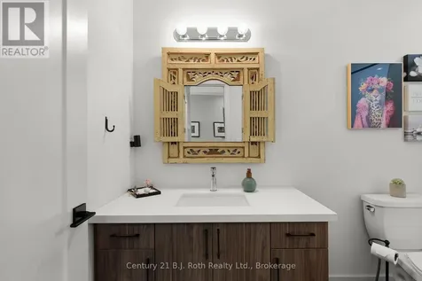 34 Ruby Crescent Orillia ON L3V 8M3