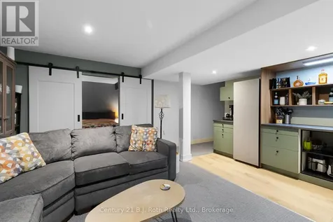 34 Ruby Crescent Orillia ON L3V 8M3