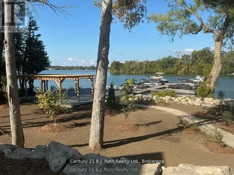 34 Ruby Crescent Orillia ON L3V 8M3