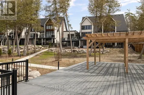 34 Ruby Crescent Orillia ON L3V 8M3