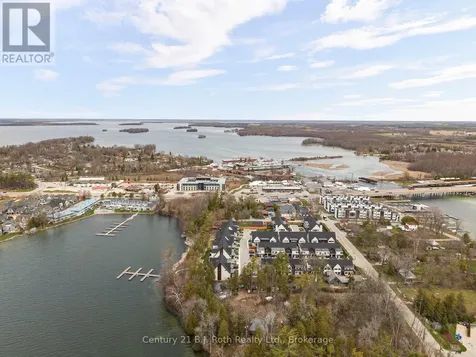 34 Ruby Crescent Orillia ON L3V 8M3