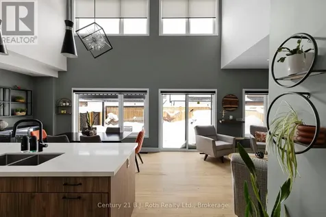 34 Ruby Crescent Orillia ON L3V 8M3