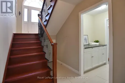 155 Lily Drive Wasaga Beach ON L9Z 2Z5