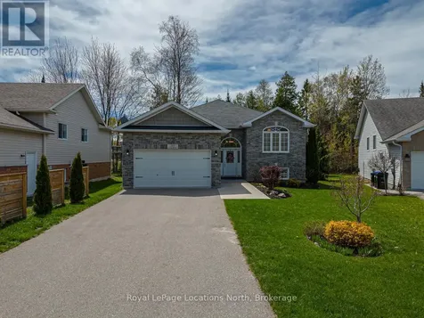 155 Lily Drive Wasaga Beach ON L9Z 2Z5