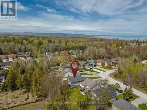 155 Lily Drive Wasaga Beach ON L9Z 2Z5