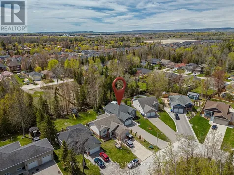 155 Lily Drive Wasaga Beach ON L9Z 2Z5