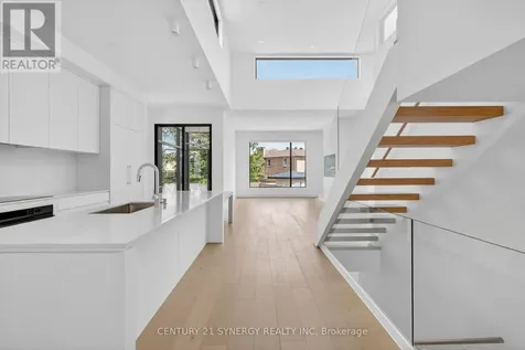 45 Inverness Avenue Ottawa ON K2E 6N6