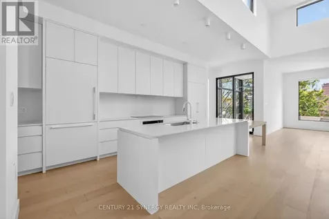 45 Inverness Avenue Ottawa ON K2E 6N6