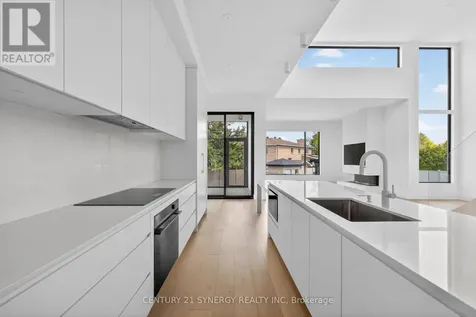 45 Inverness Avenue Ottawa ON K2E 6N6