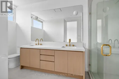 45 Inverness Avenue Ottawa ON K2E 6N6