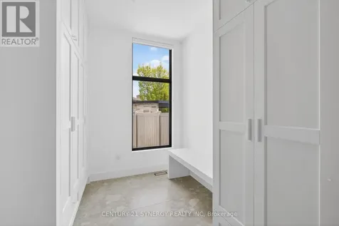 45 Inverness Avenue Ottawa ON K2E 6N6