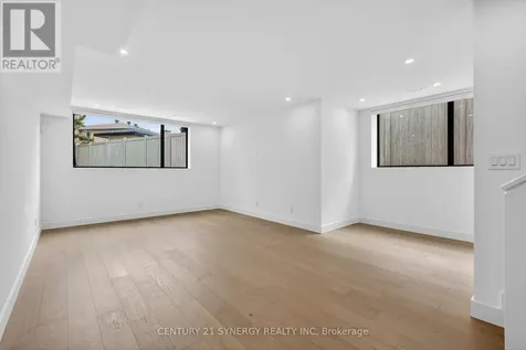 45 Inverness Avenue Ottawa ON K2E 6N6