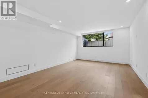 45 Inverness Avenue Ottawa ON K2E 6N6