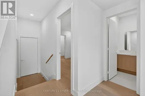 45 Inverness Avenue Ottawa ON K2E 6N6