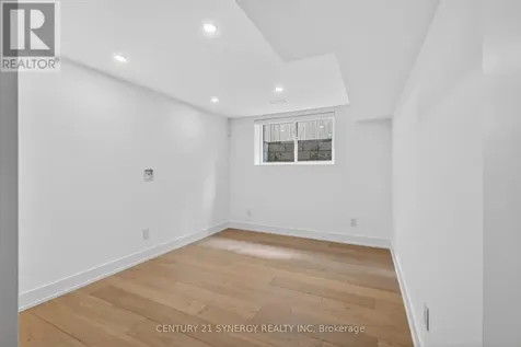 45 Inverness Avenue Ottawa ON K2E 6N6