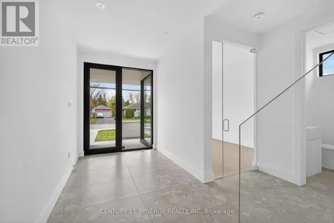 45 Inverness Avenue Ottawa ON K2E 6N6