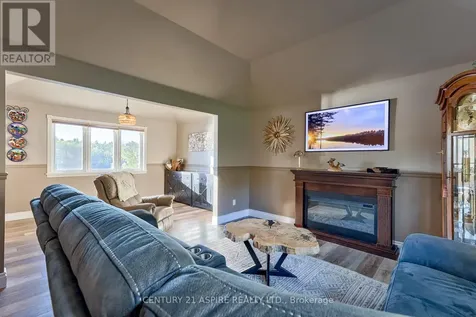 284 Rantz Road Petawawa ON K8H 2W8