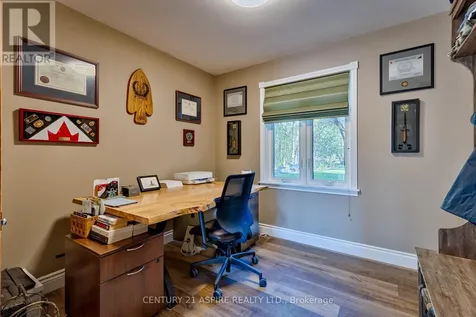 284 Rantz Road Petawawa ON K8H 2W8