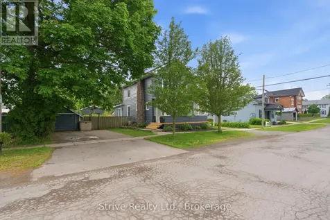 10 Julia Street Port Hope ON L1A 3J2